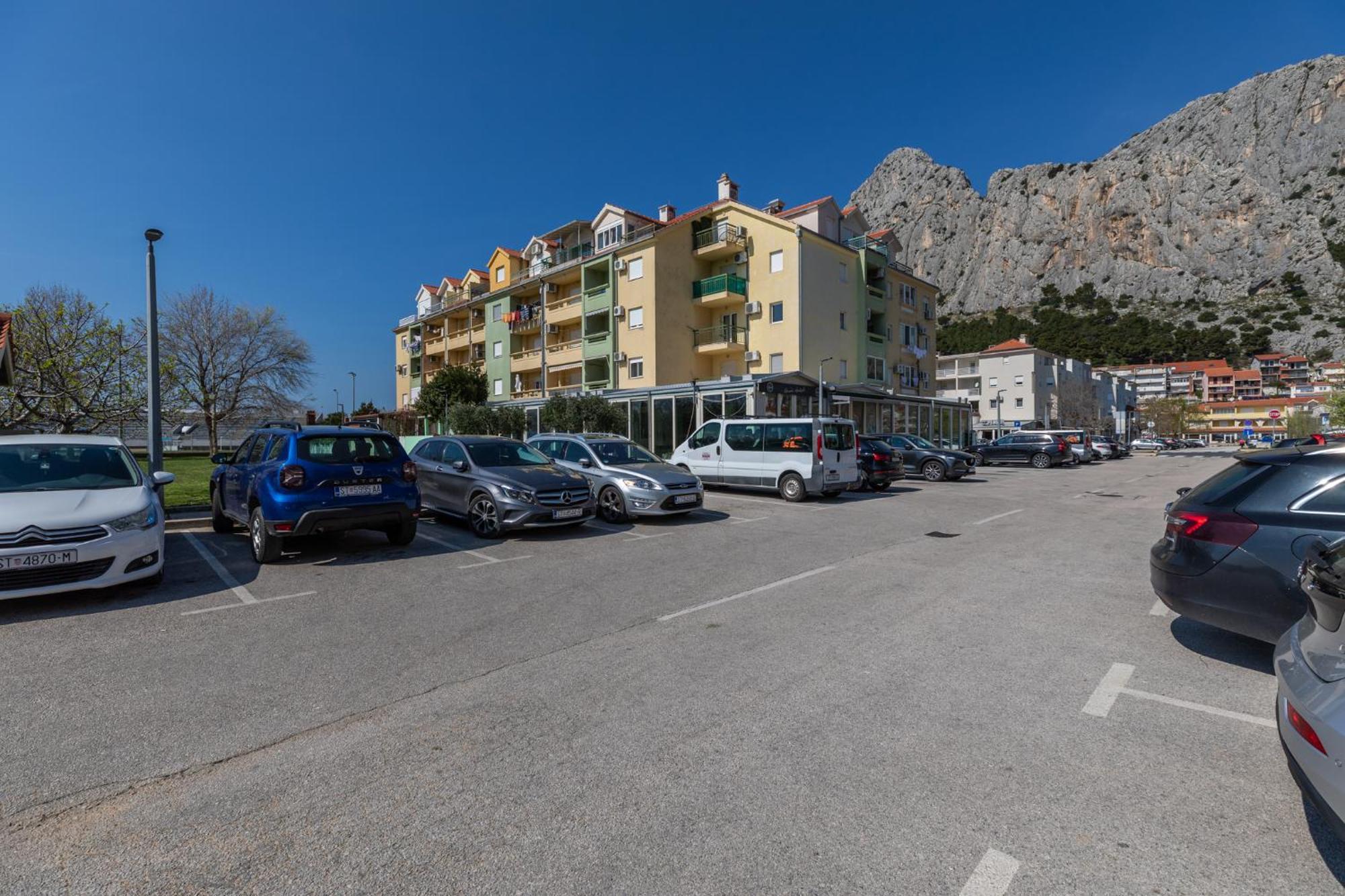 Apartment Marijo Omiš Zewnętrze zdjęcie